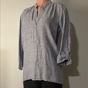 Ellen Tracy 100% Linen High Low Top 3/4 Sleeves Blue  Striped Size Small